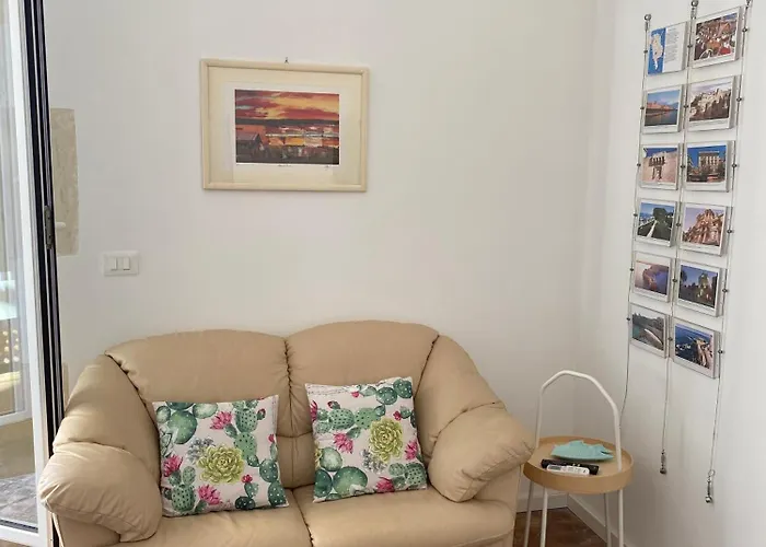 Piccolo Fiore Di Cactus